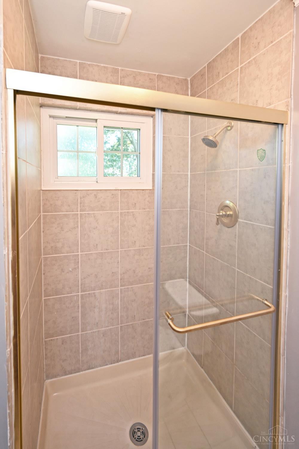 1596 Pinebluff Lane