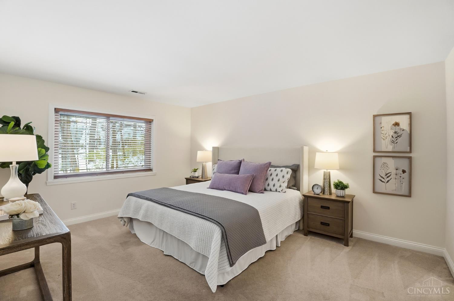 3646 Ashworth Drive 102