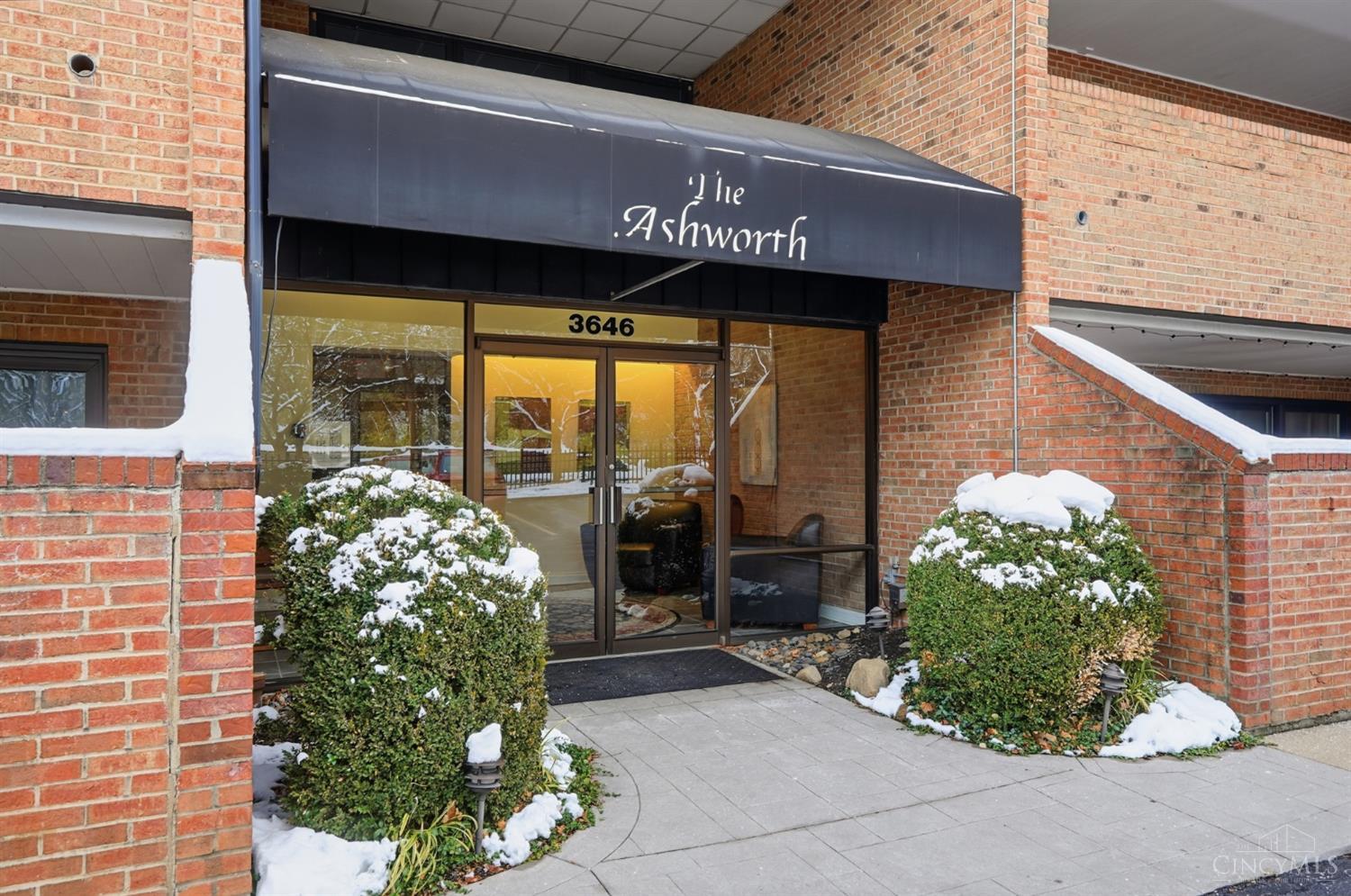 3646 Ashworth Drive 102