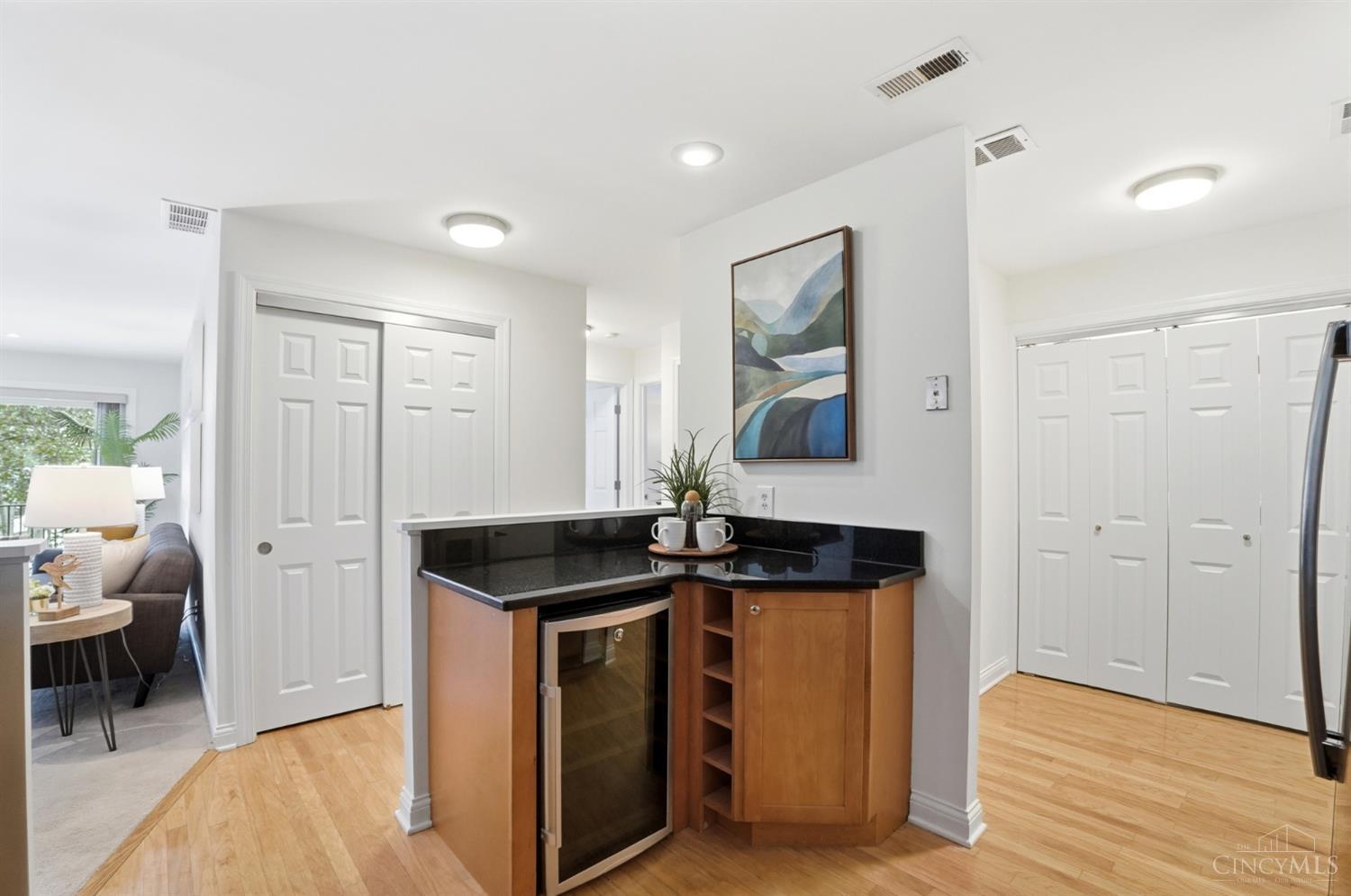 3646 Ashworth Drive 102