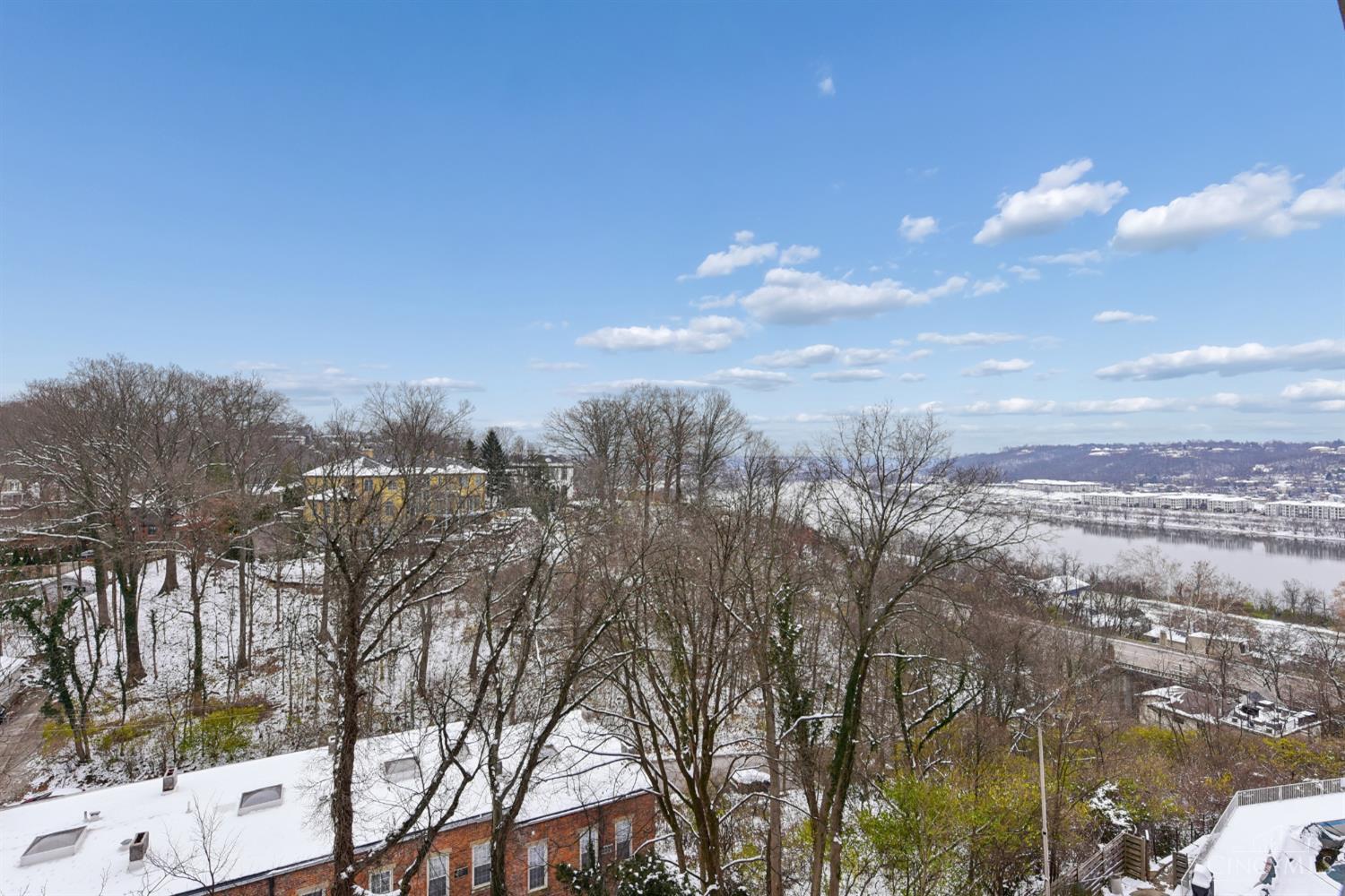 1815 WM H Taft Road 601