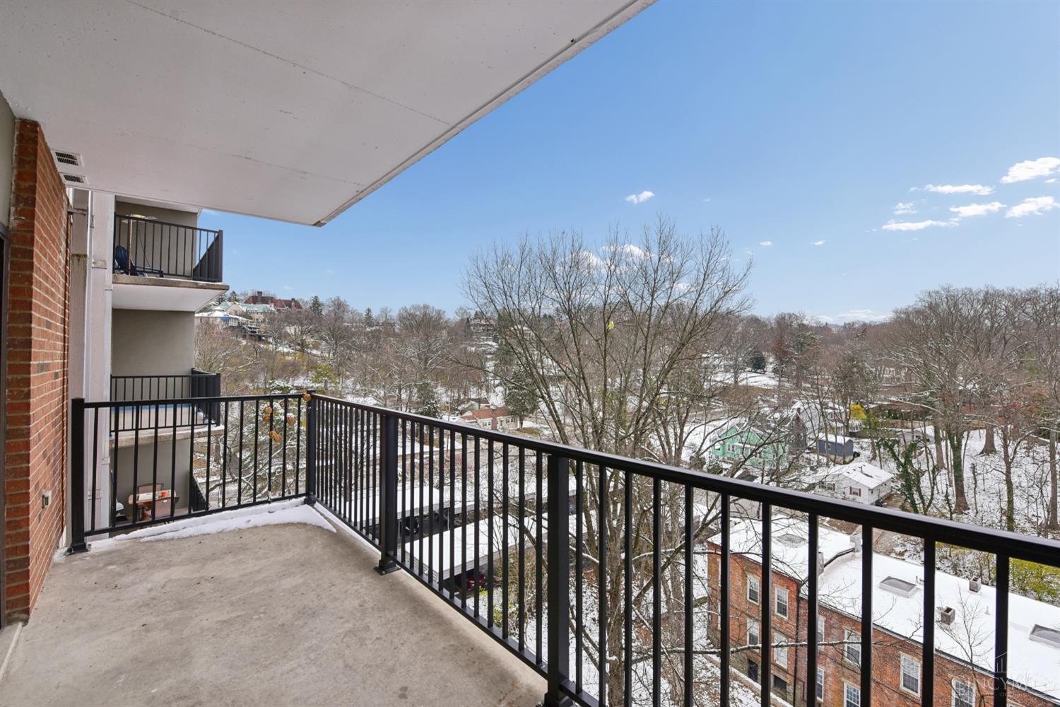 1815 WM H Taft Road 601