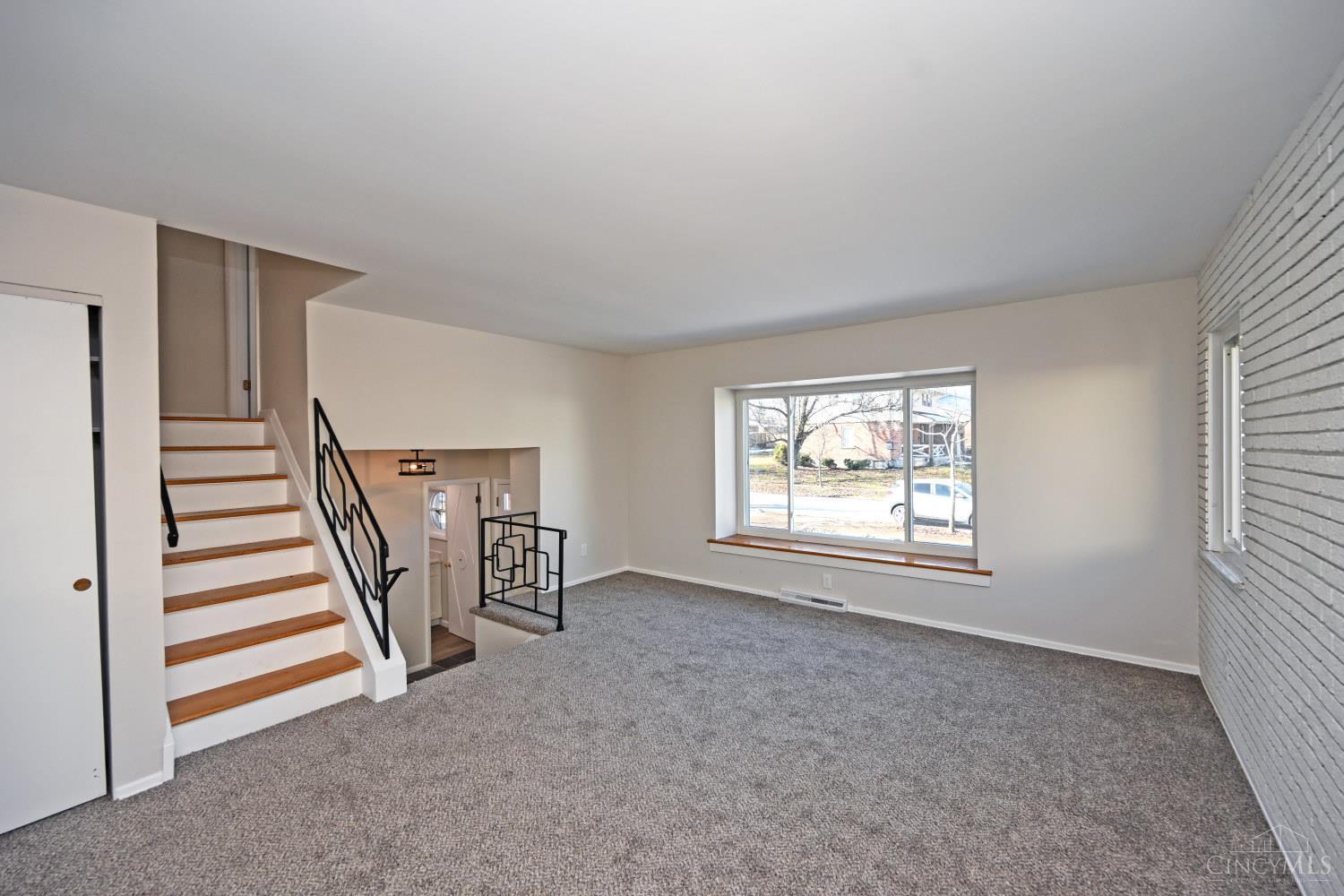 6113 Wayside Court