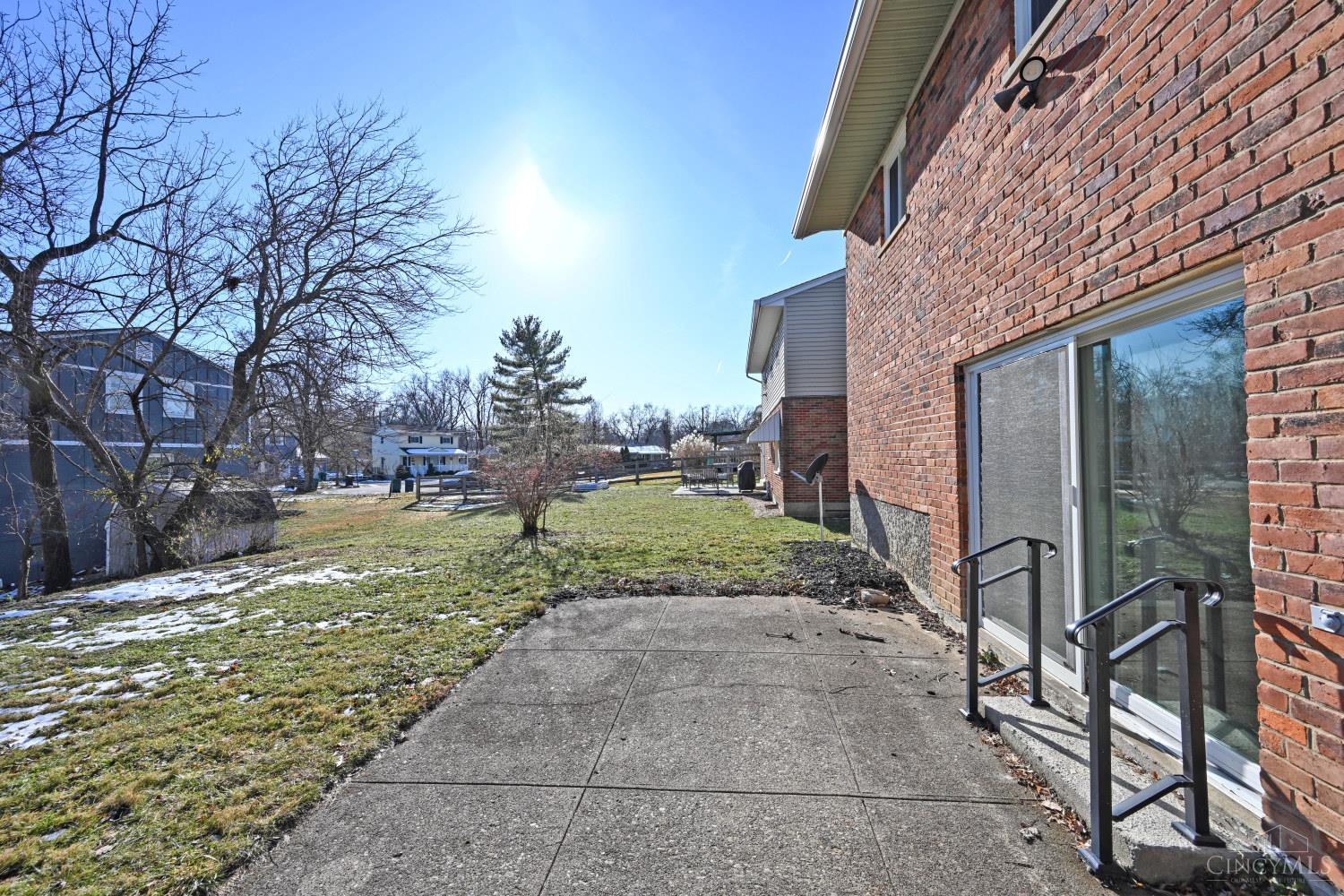 6113 Wayside Court