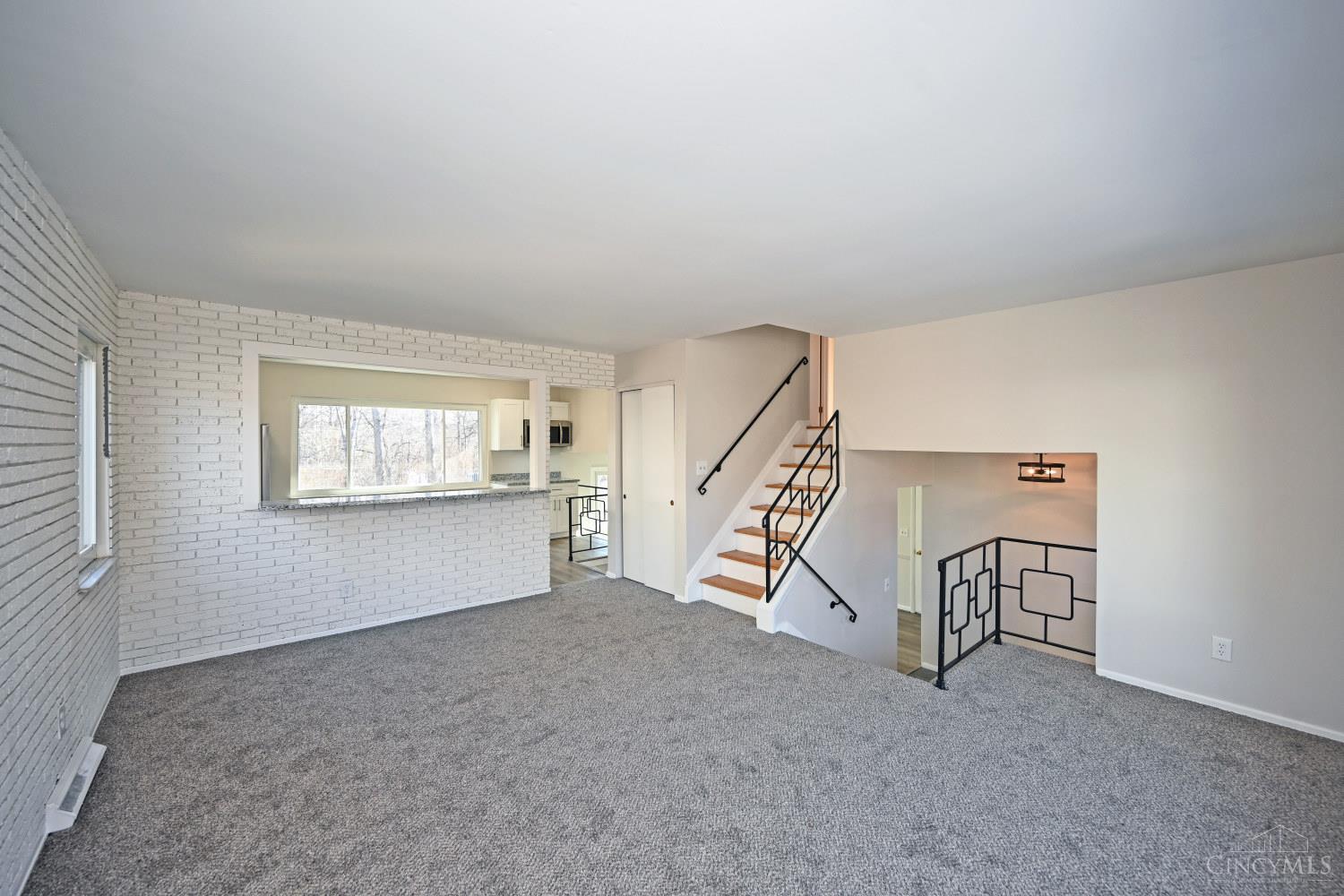 6113 Wayside Court