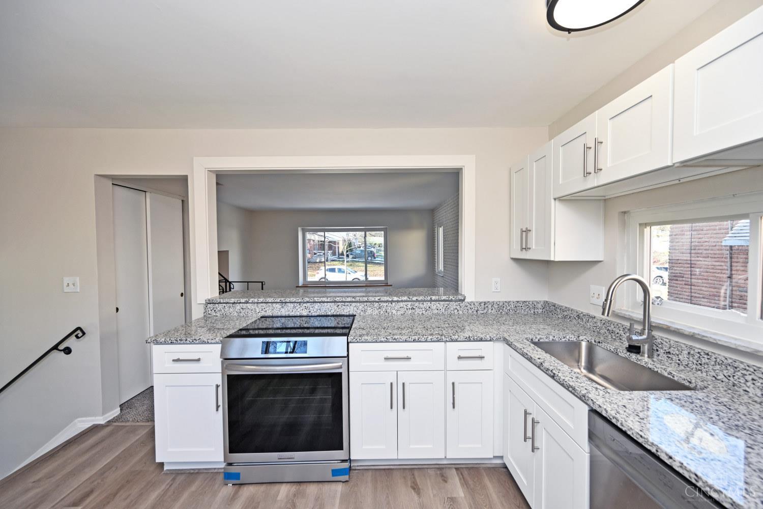 6113 Wayside Court