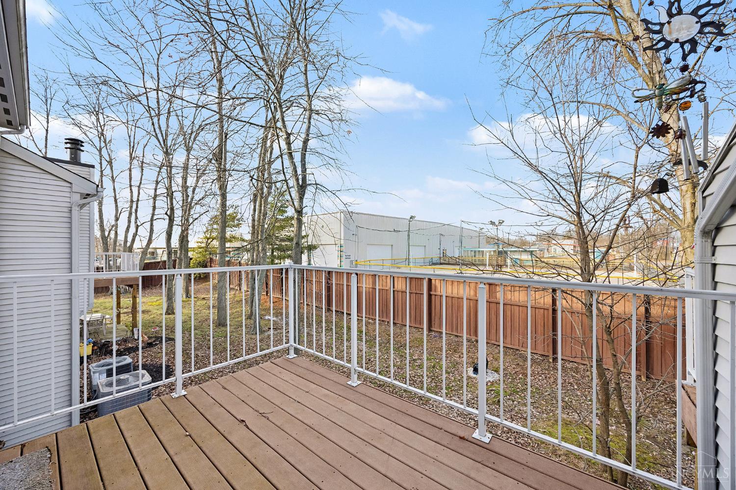 496 Mapleleaf Drive 2D