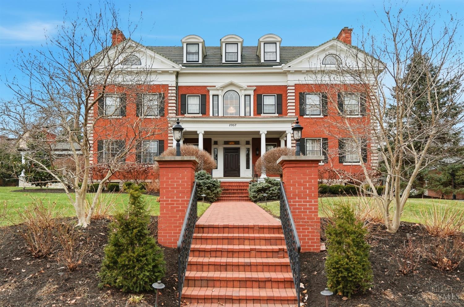 2957 Annwood Street