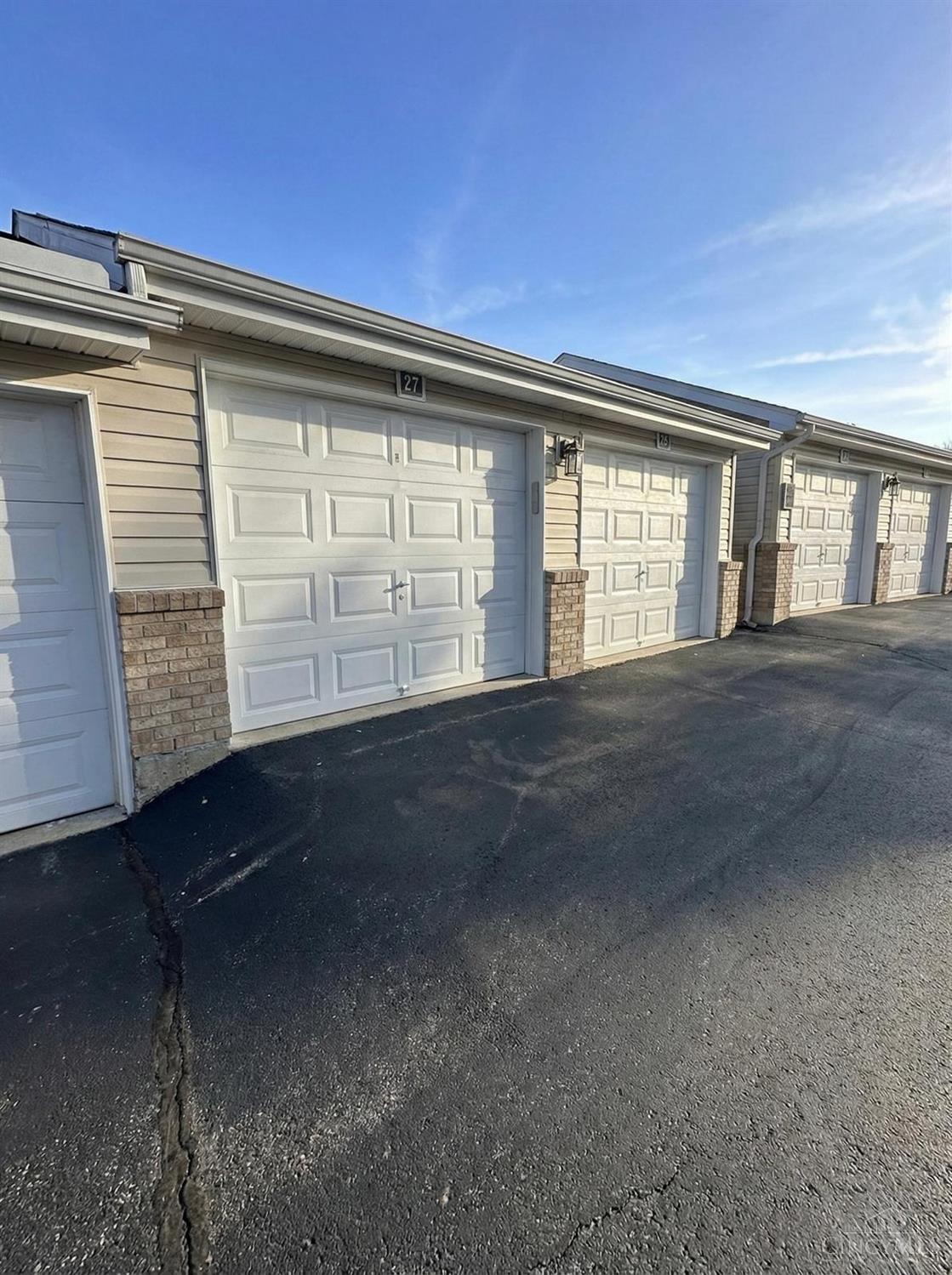 5473 Michelles Oak Court 5473K