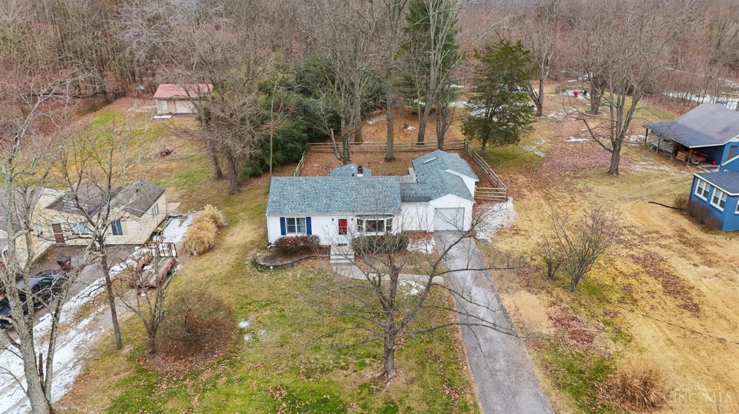 3833 Bennett Road