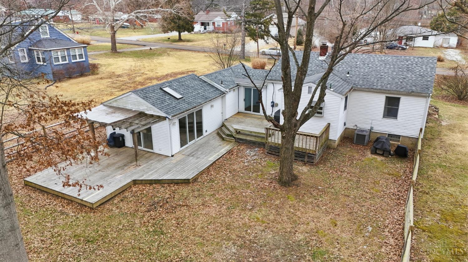 3833 Bennett Road
