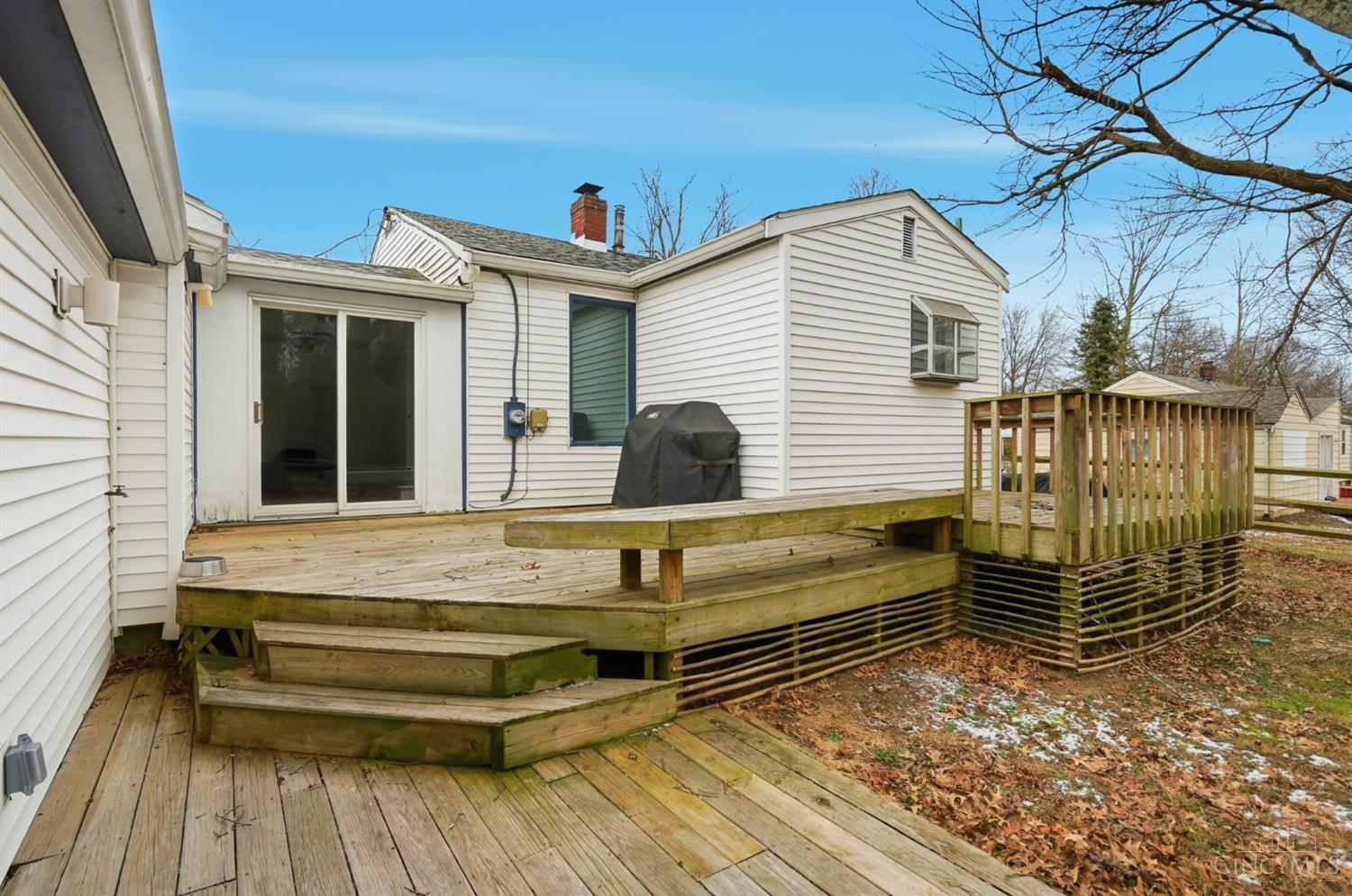 3833 Bennett Road