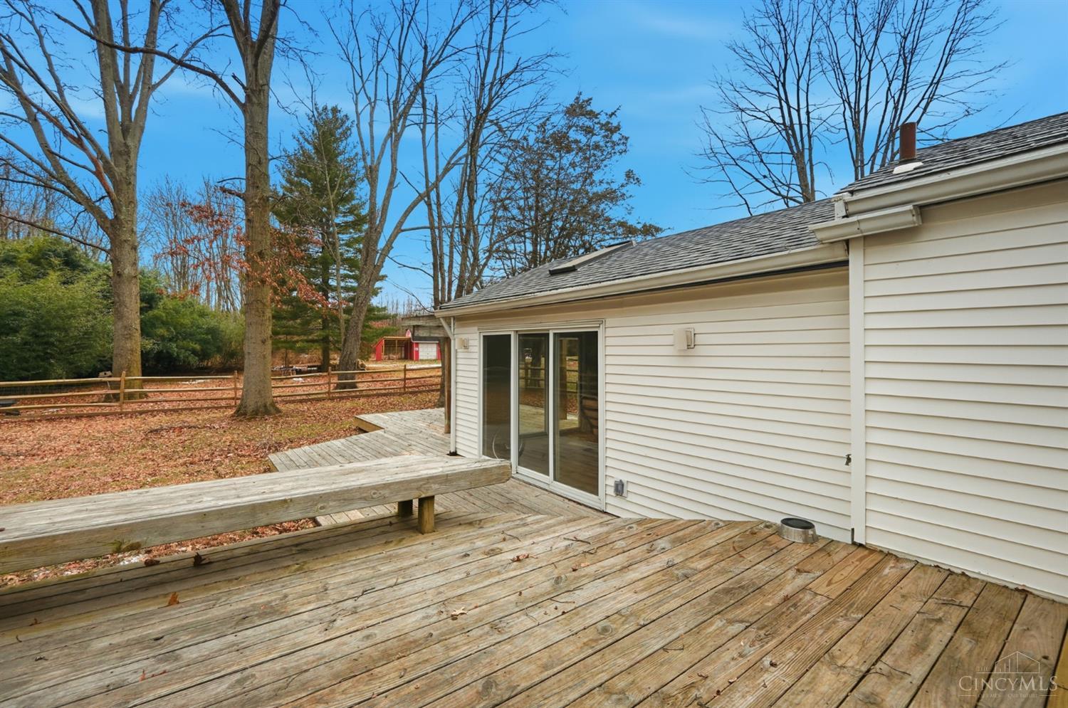 3833 Bennett Road