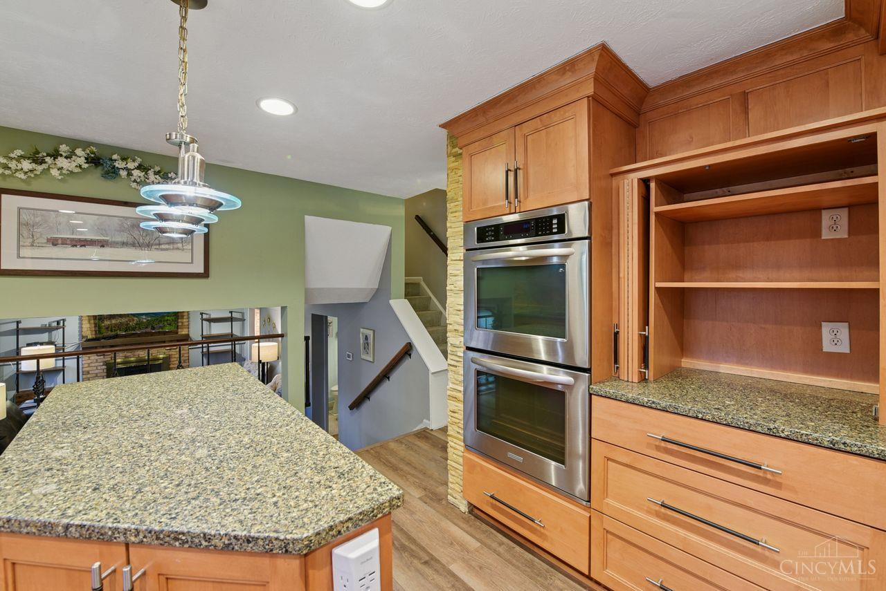 8819 Pembrooke Street