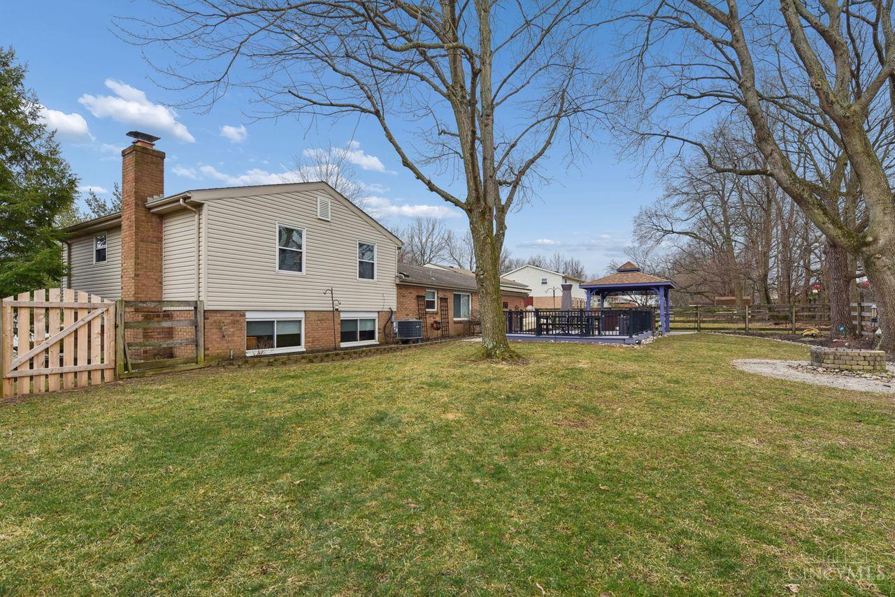 8819 Pembrooke Street