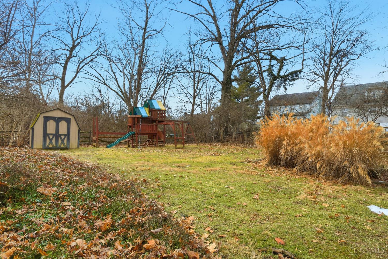 5635 Euclid Road