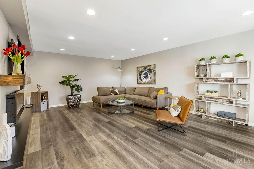 2312 Dana Avenue