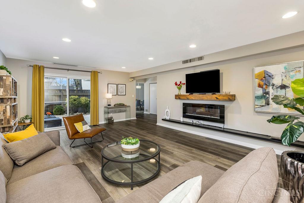2312 Dana Avenue