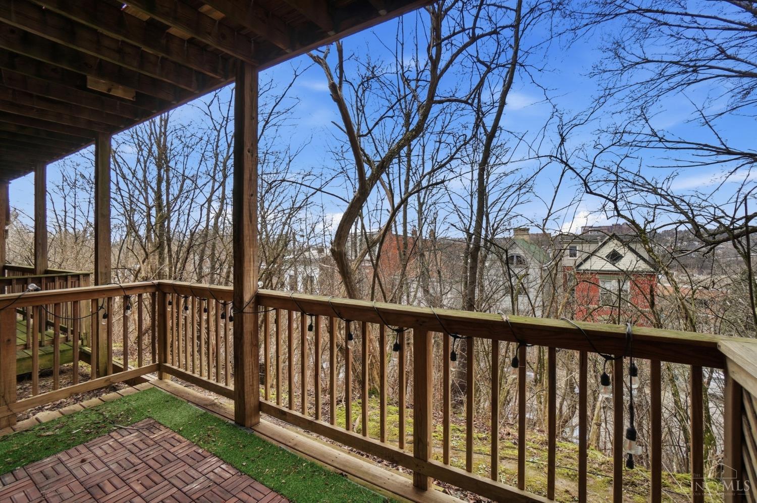 933 Auburnview Drive