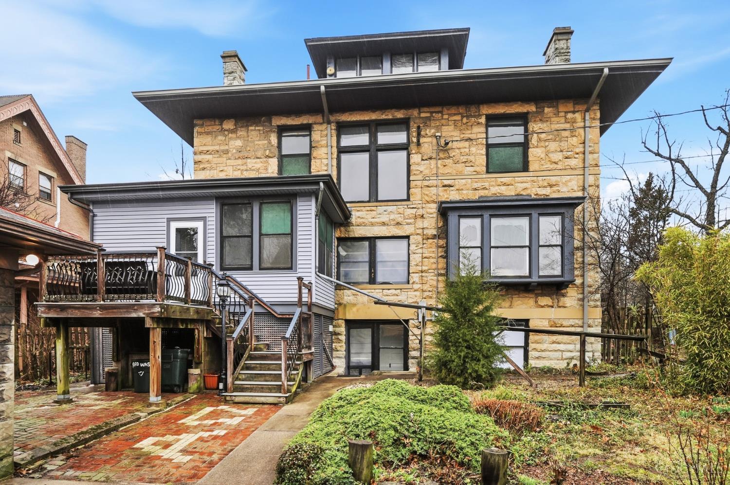 3852 Dakota Avenue