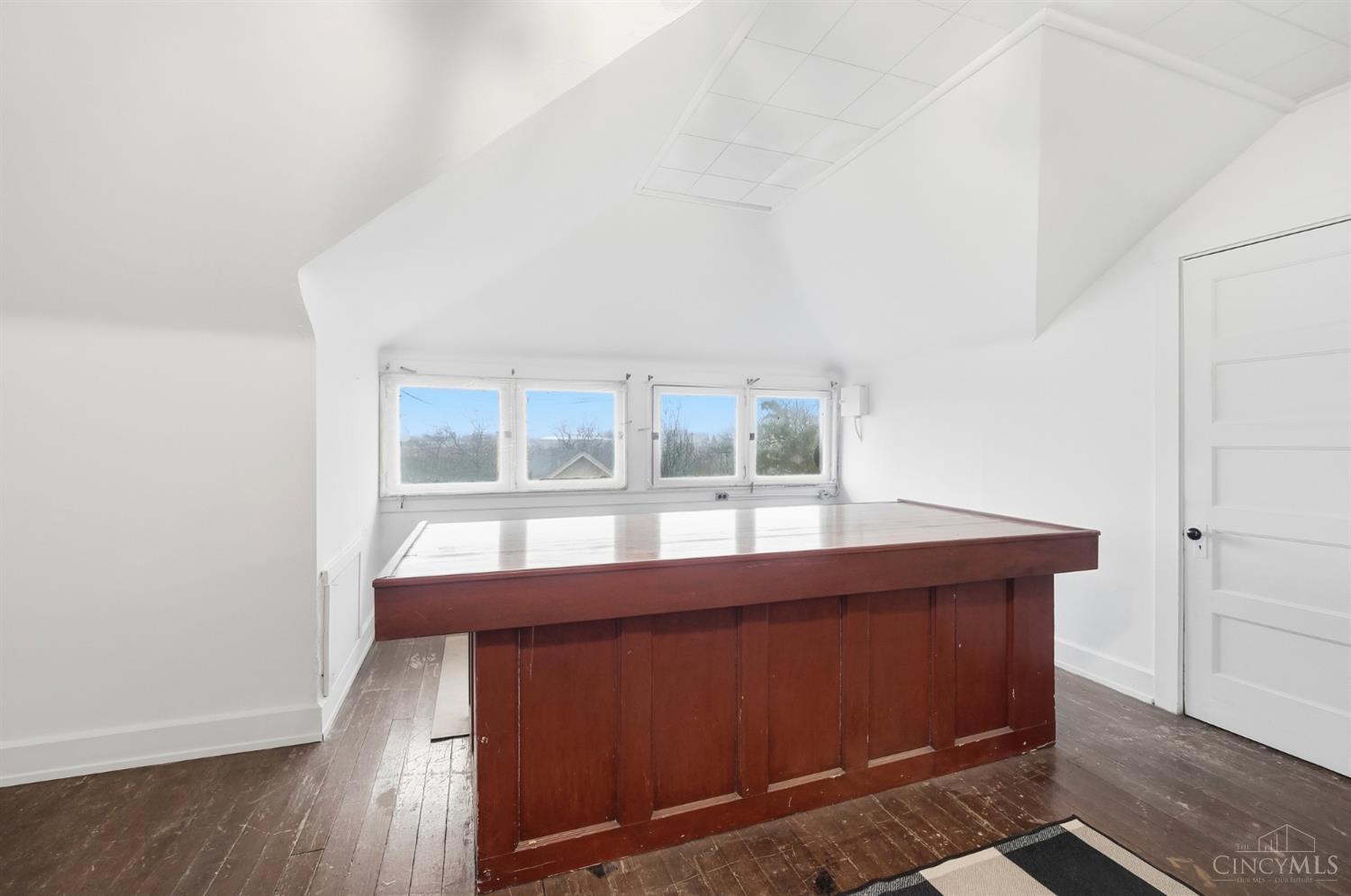 3852 Dakota Avenue