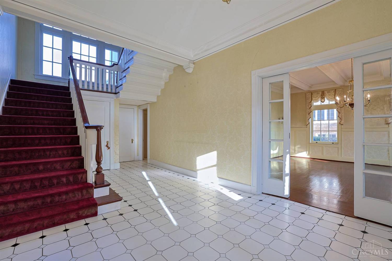 2717 Johnstone Place