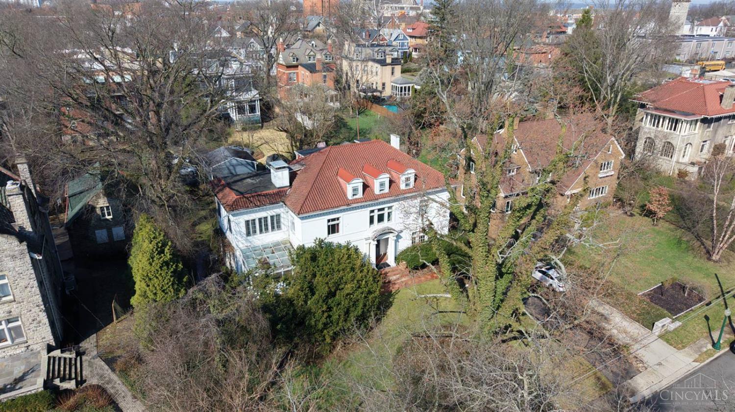 2717 Johnstone Place
