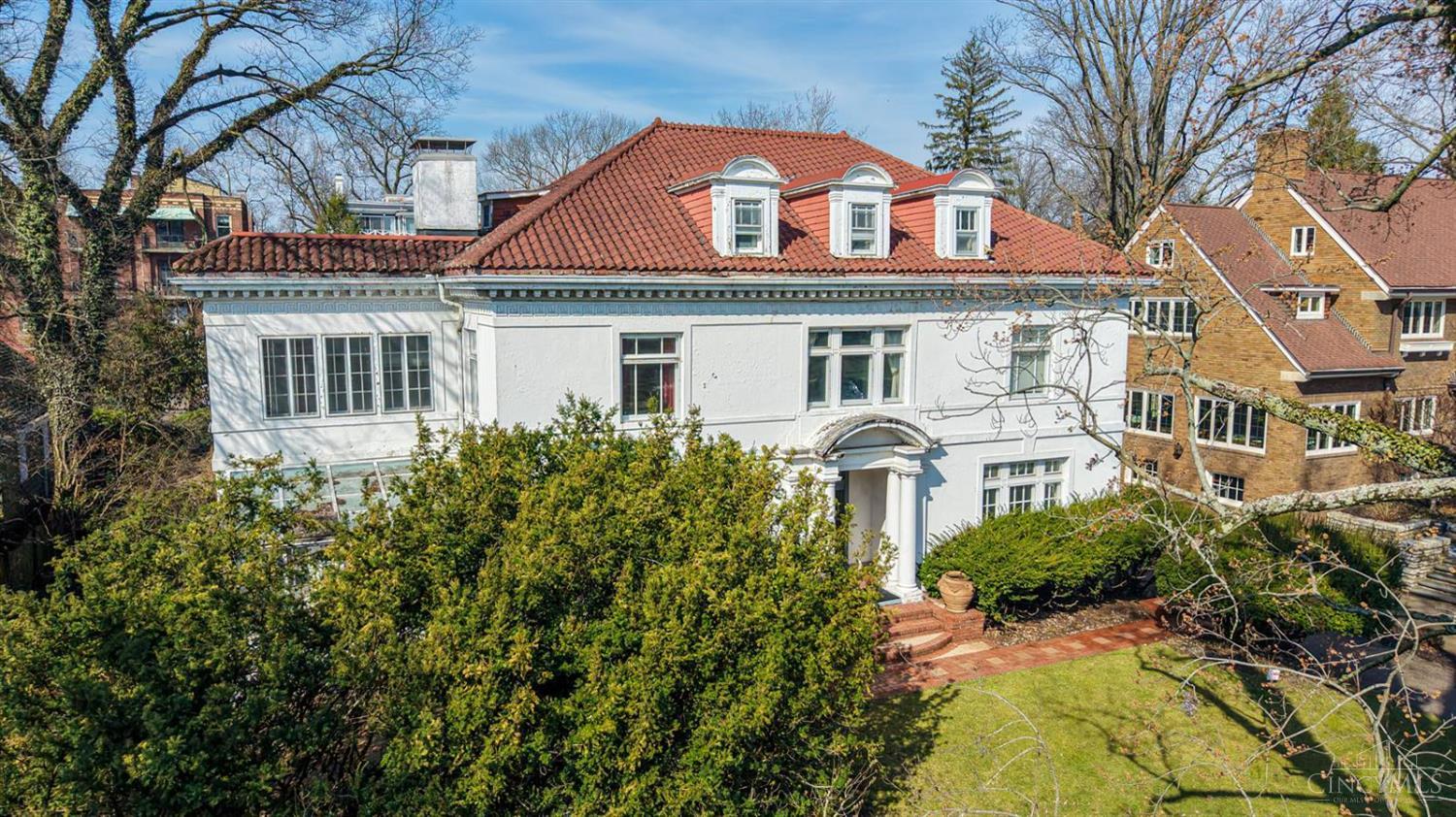 2717 Johnstone Place