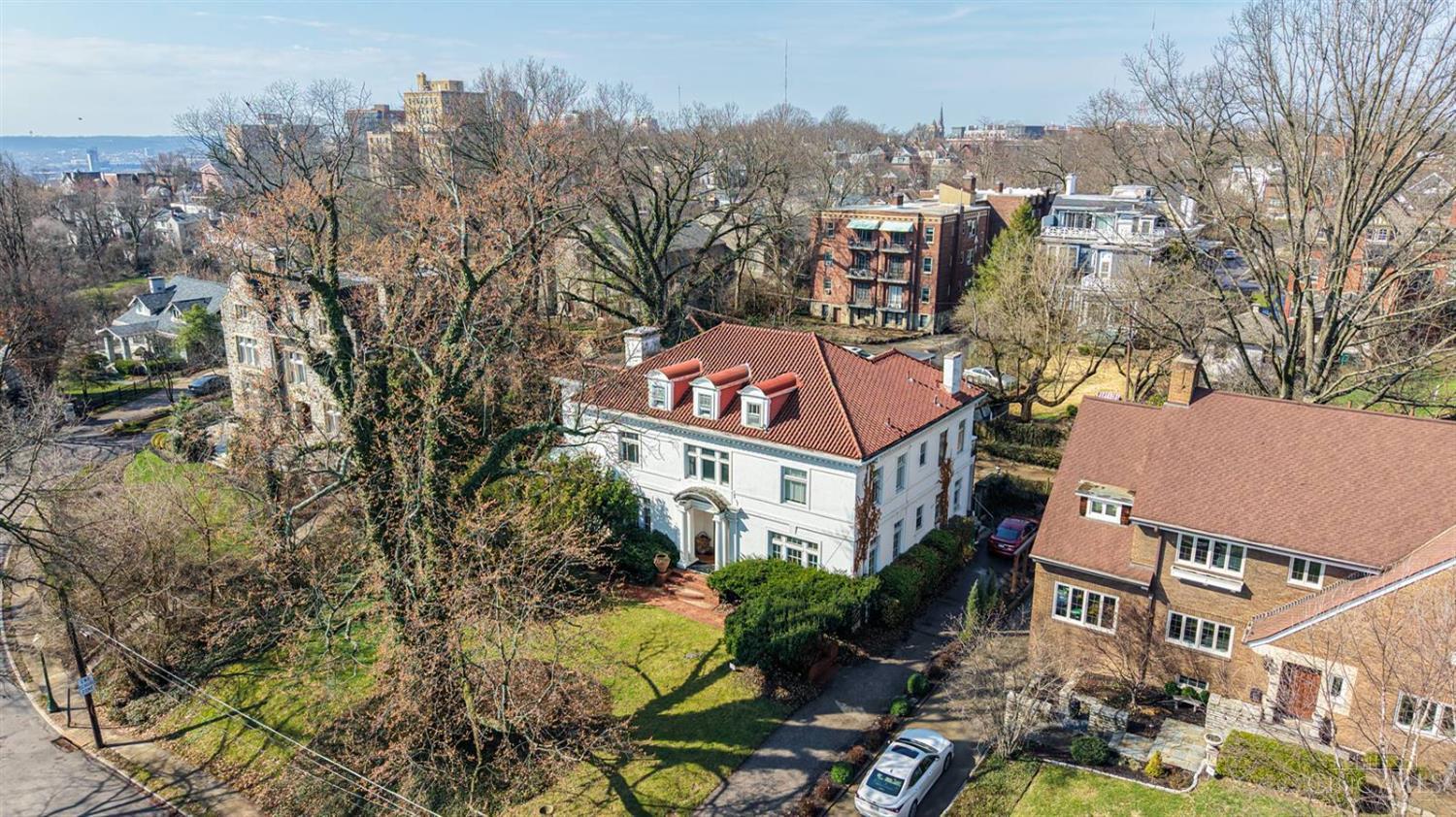 2717 Johnstone Place