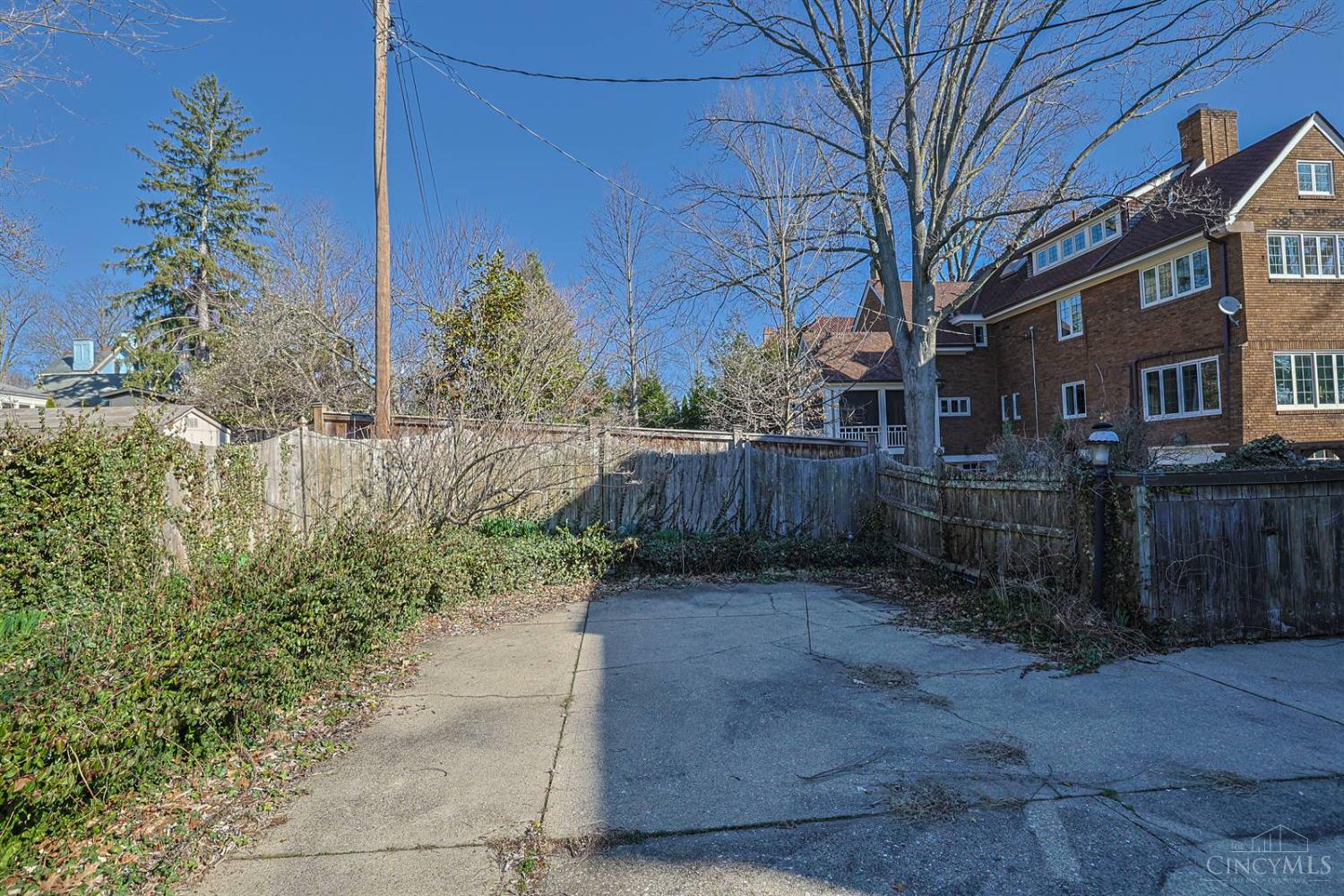 2717 Johnstone Place