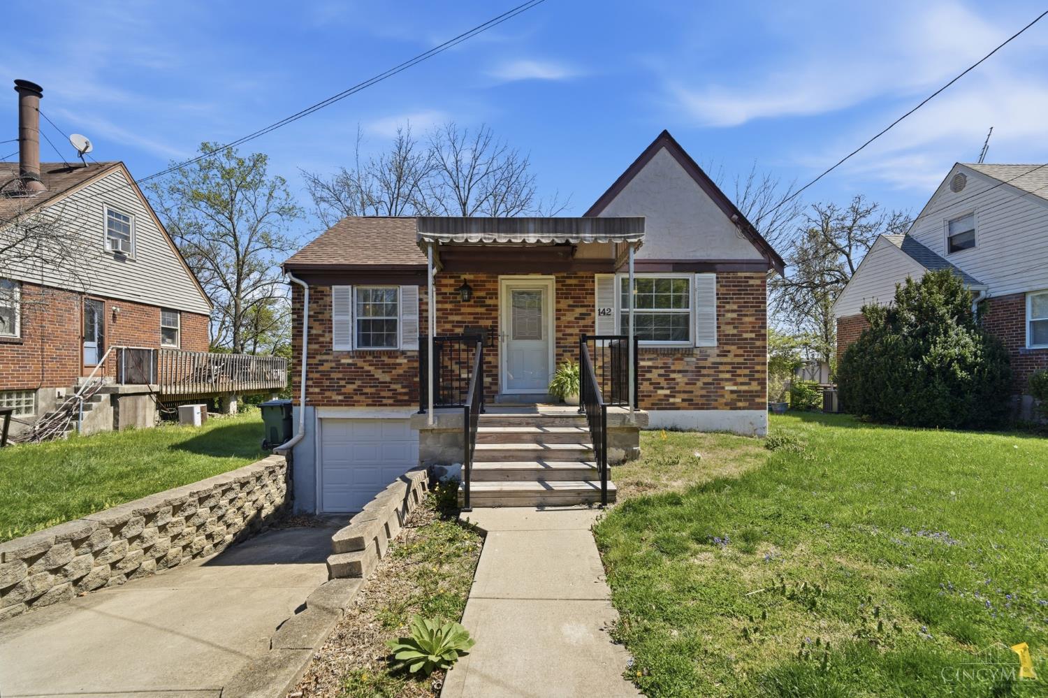 142 S Grove Avenue