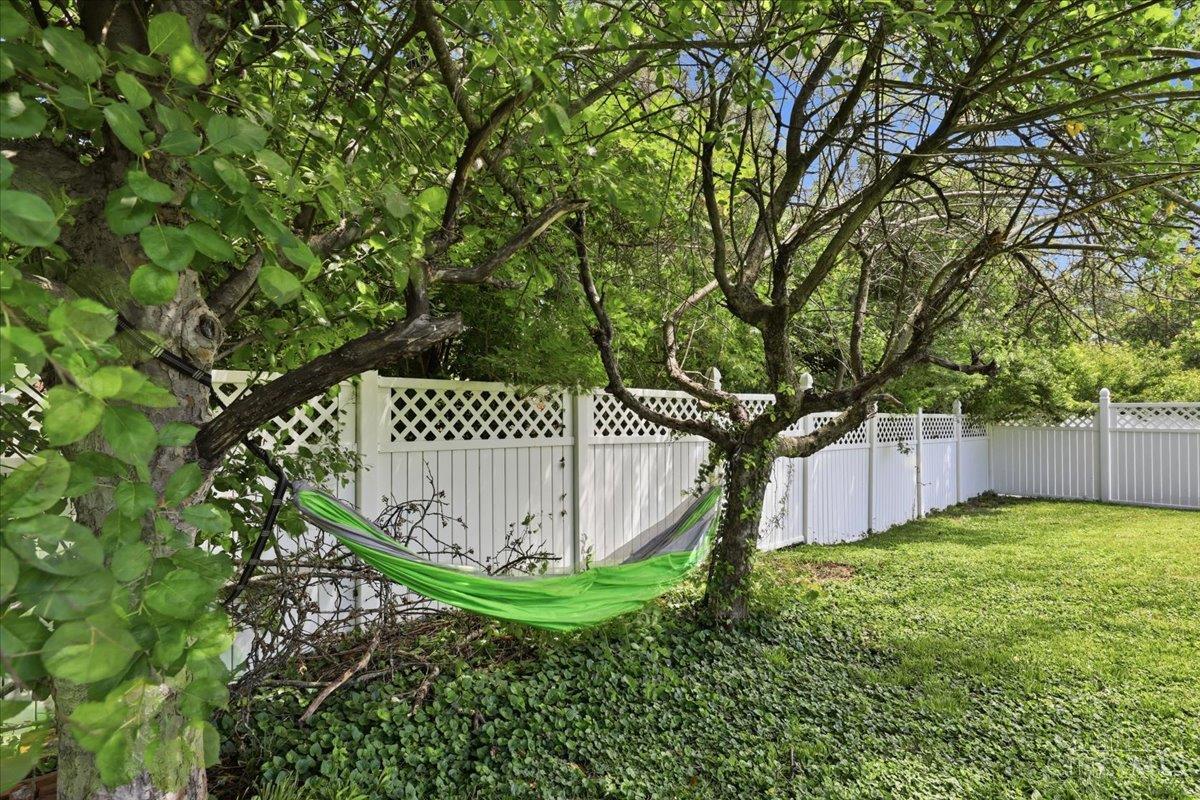 148 Glen Lake Road