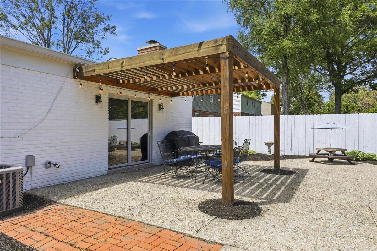 148 Glen Lake Road