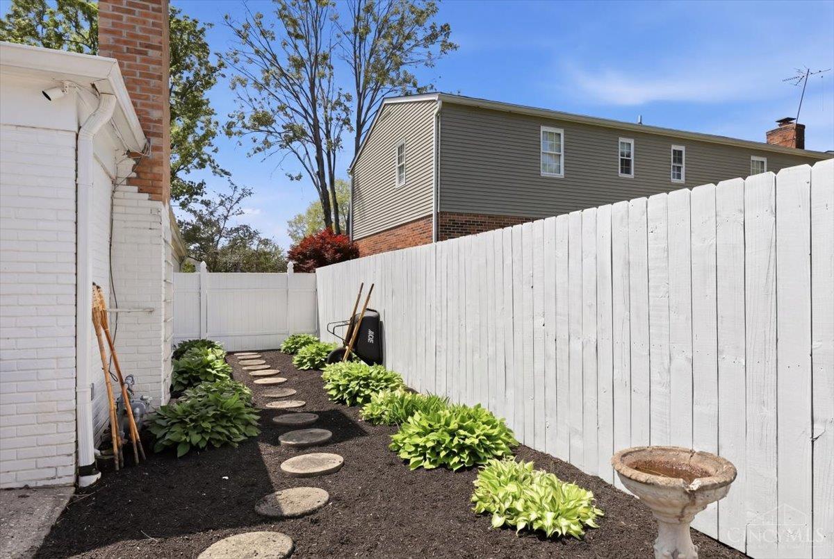 148 Glen Lake Road