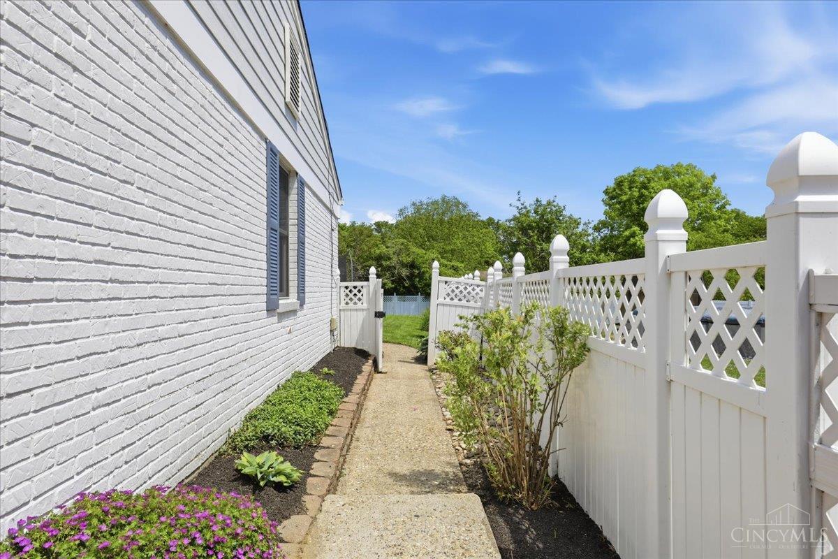 148 Glen Lake Road
