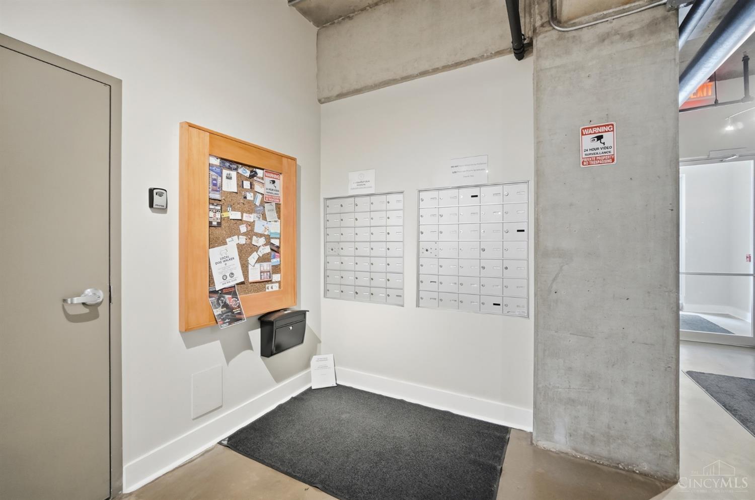 353 W Fourth Street 305