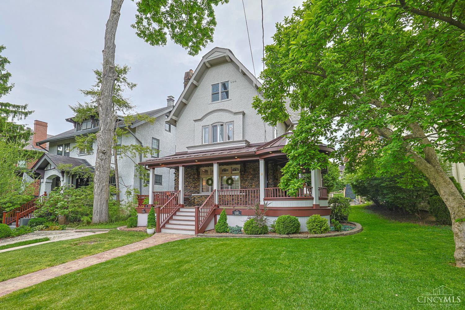 1308 Edwards Road