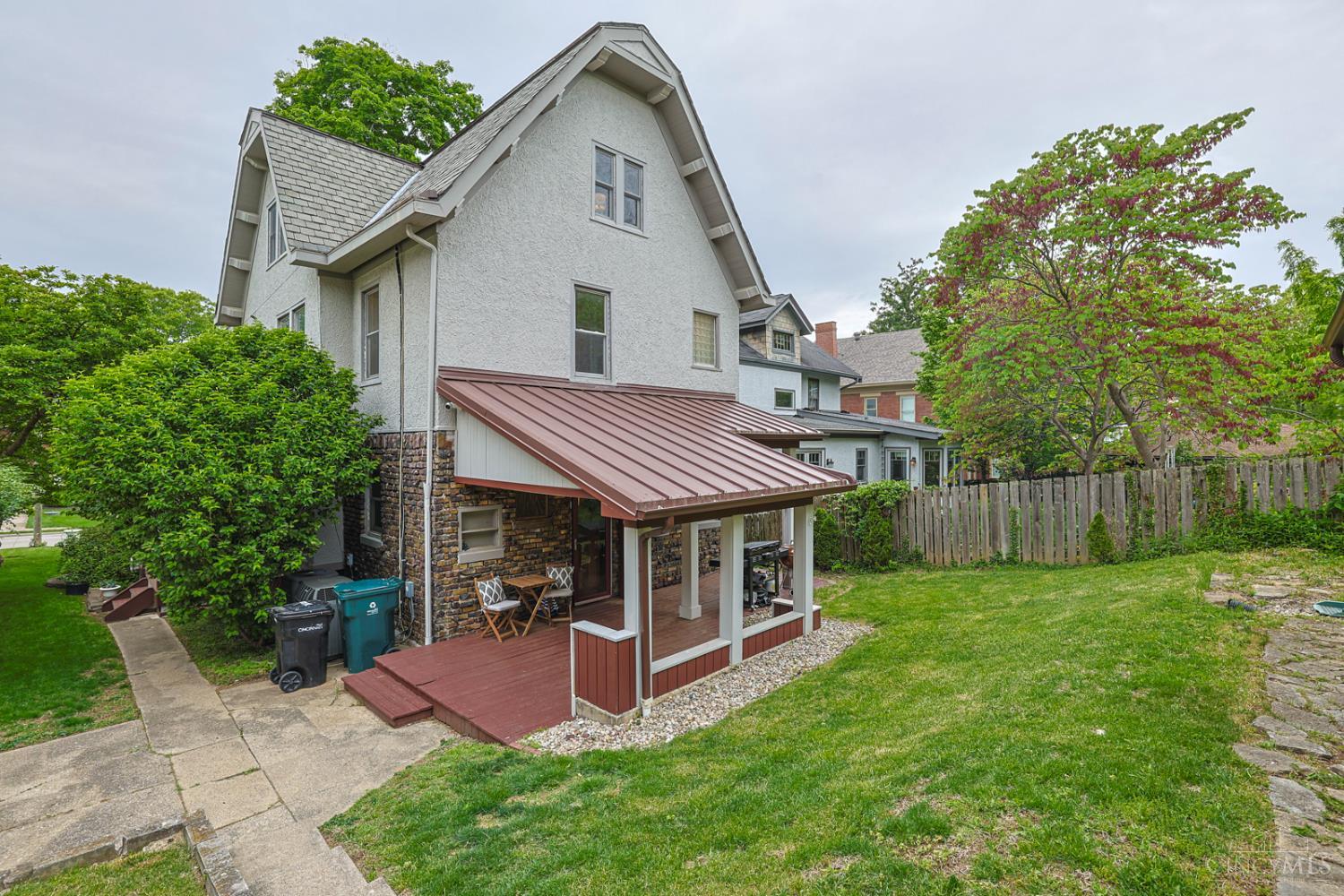 1308 Edwards Road
