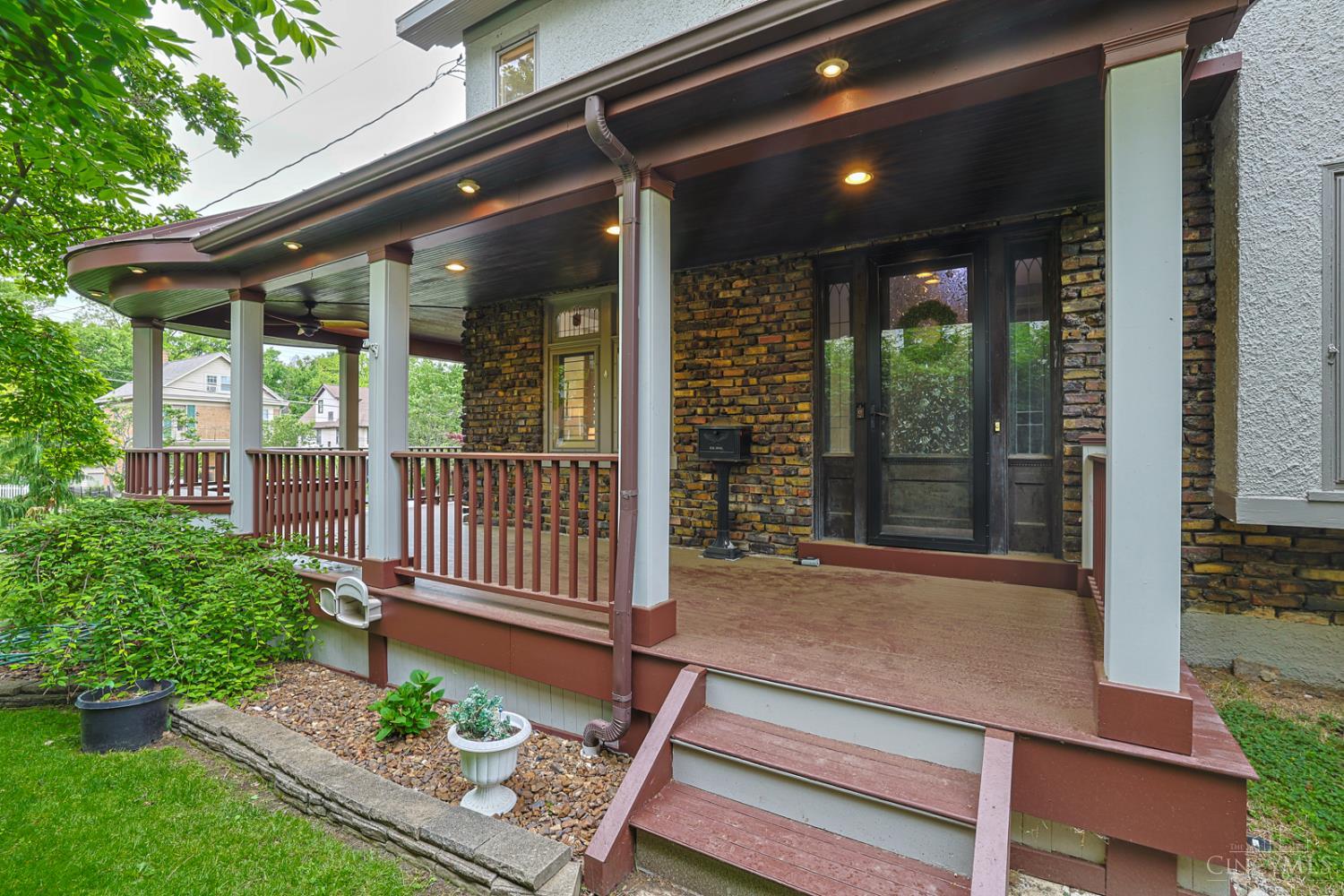 1308 Edwards Road