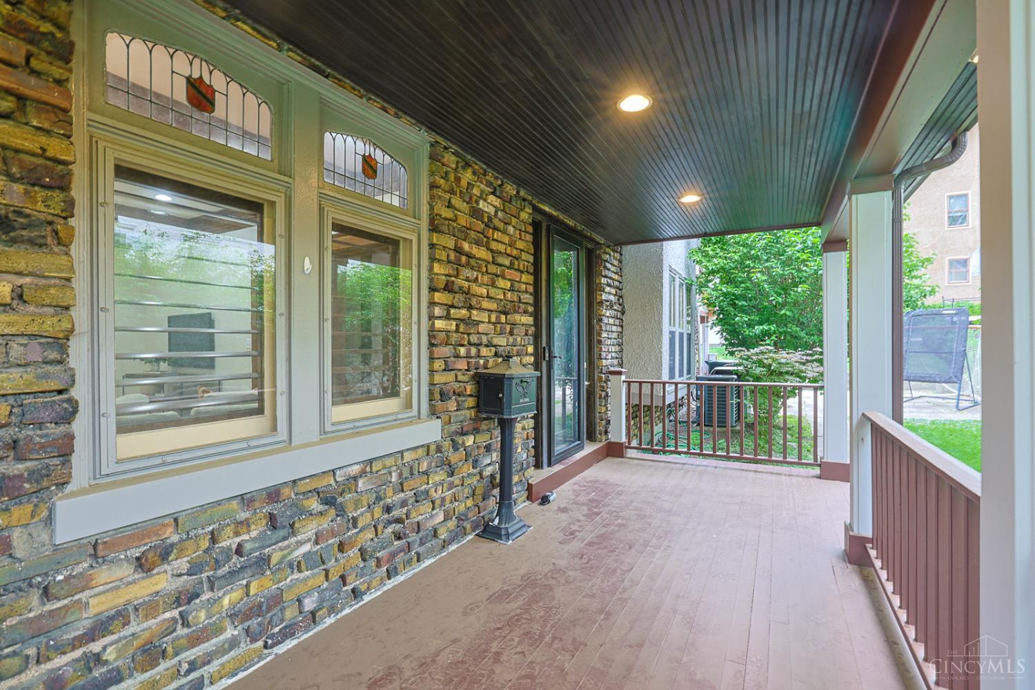 1308 Edwards Road