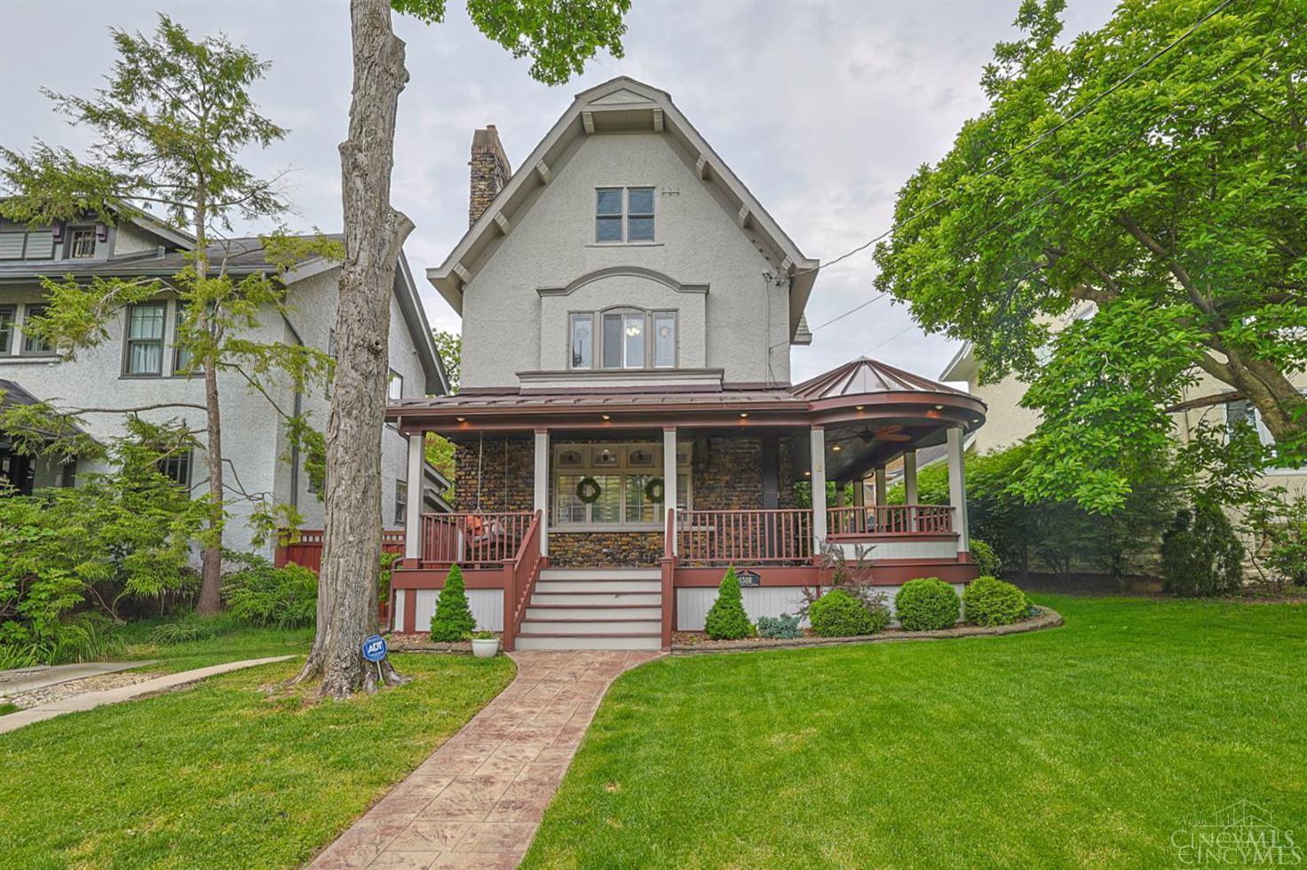 1308 Edwards Road