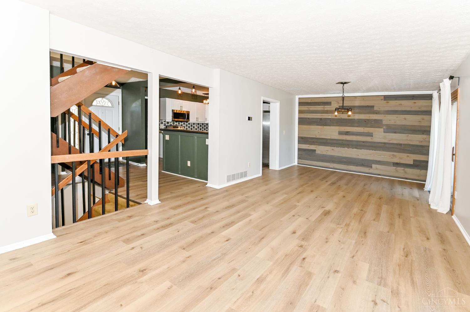 394 Walnut Lane