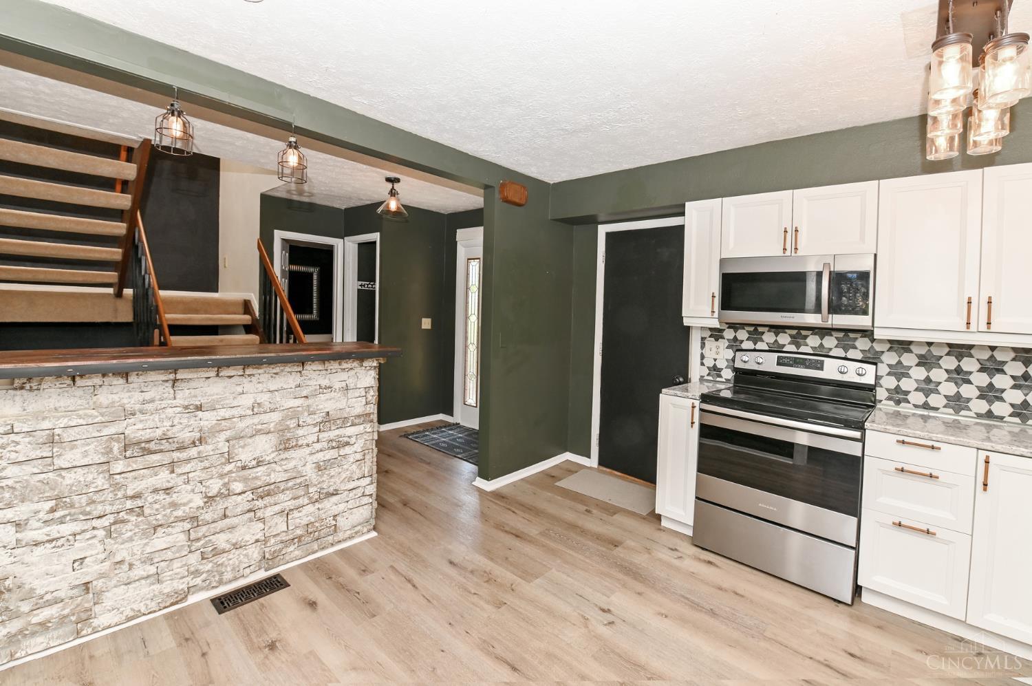 394 Walnut Lane
