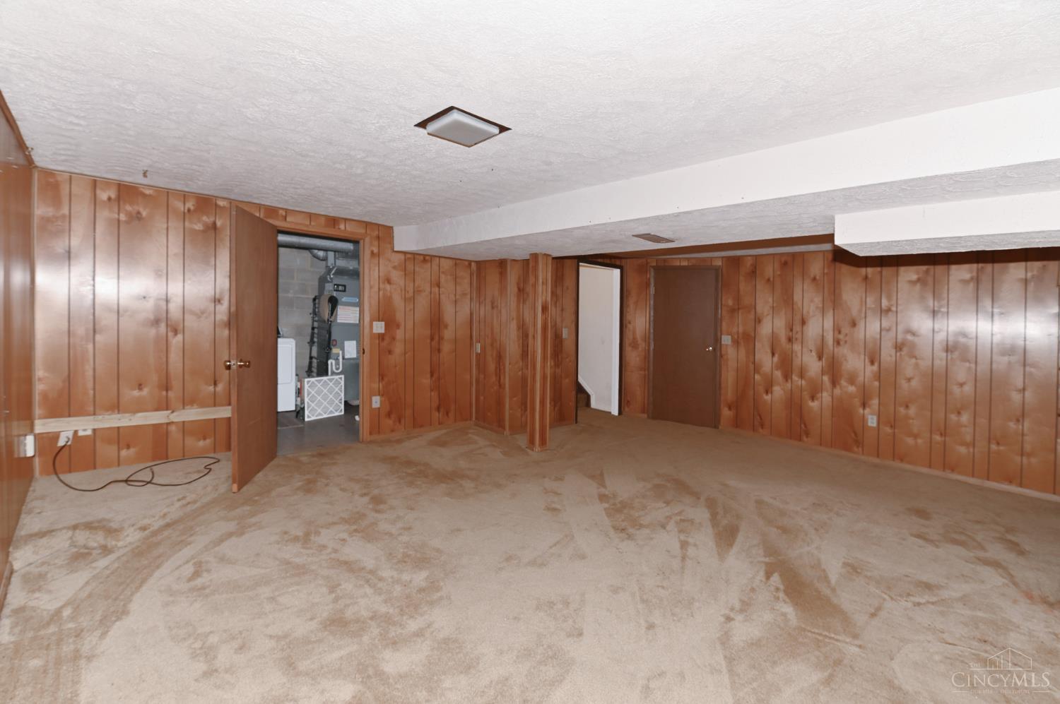 394 Walnut Lane