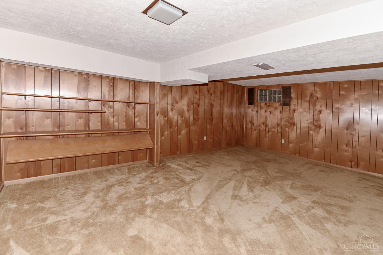 394 Walnut Lane