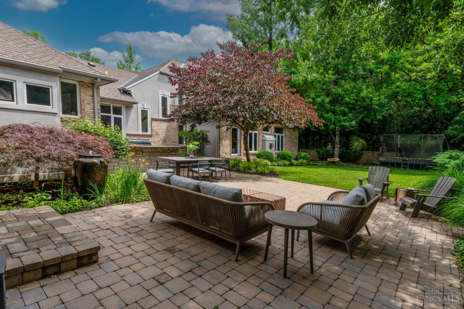 3 Cloister Court