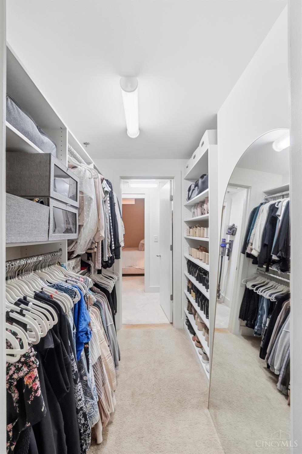 15 W Fourth Street Unit: 202