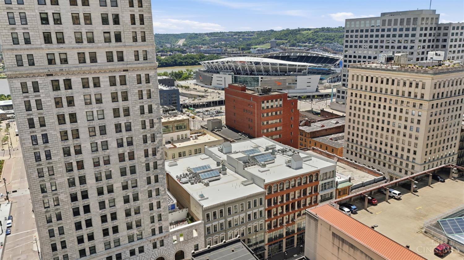 15 W Fourth Street Unit: 202