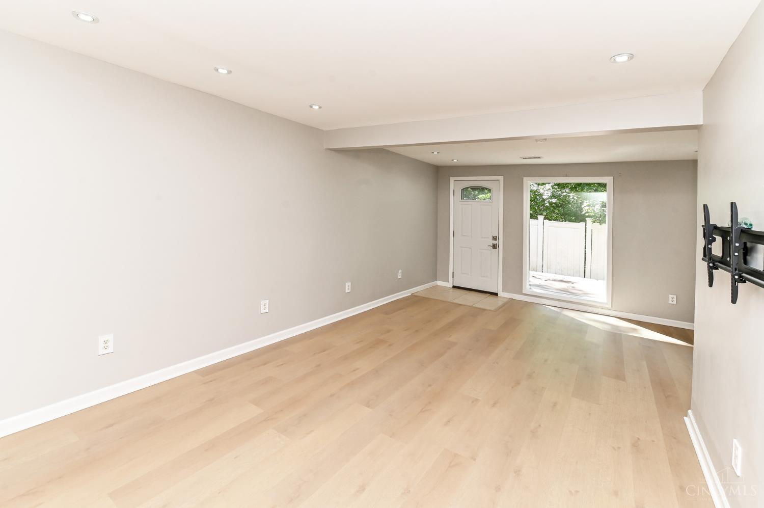 4635 Northridge Drive