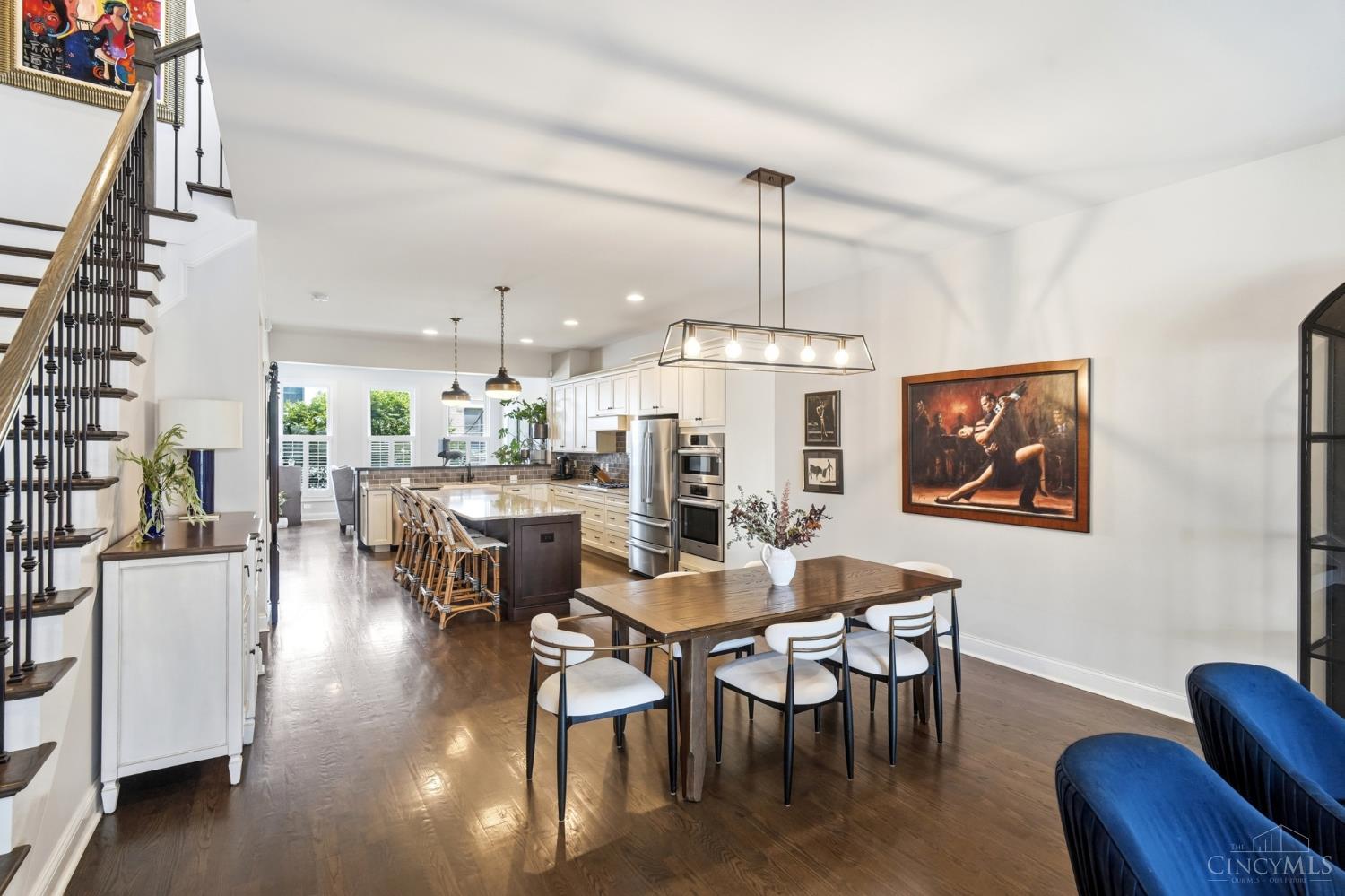 221 W Fifteenth Street